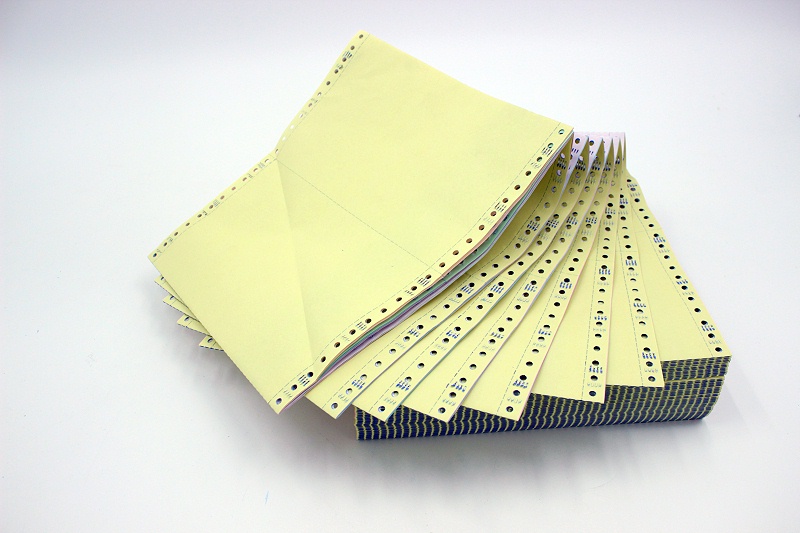 無碳複寫紙